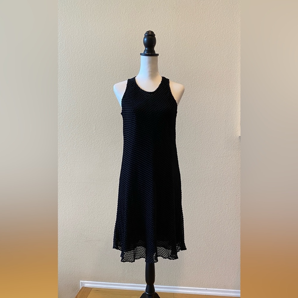 Et Vous Elegant Black Velvet and Silk Sleeveless Dress